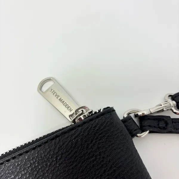 Steve Madden Wristlet Black Pebbled Leather with‎ Strap - Image 3