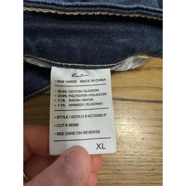 KanCan Women's Distressed Jeans Size XL Stretch Cotton Blend Preppy Modern‎ - Image 9