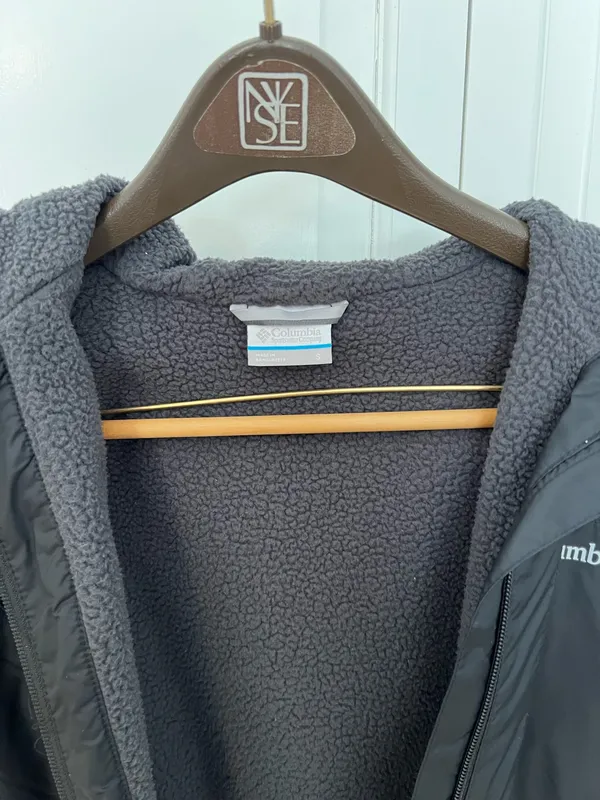 Grey Columbia Jacket Women’s - Image 4