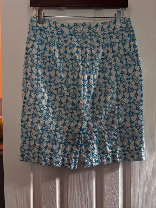 Embroidered Eyelet Pencil Skirt - Image 2