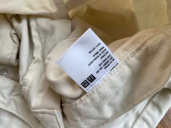 Uniqlo Straight White Jeans - Image 5