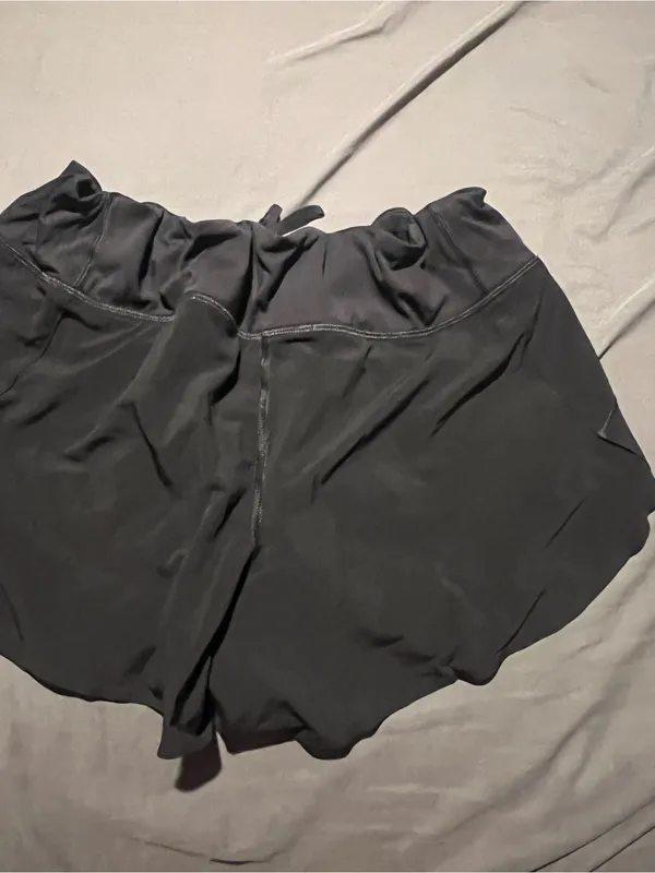 Athleta run with it black shorts - Image 5