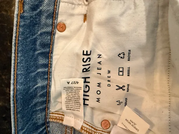 Lucky Brand jeans - Image 4
