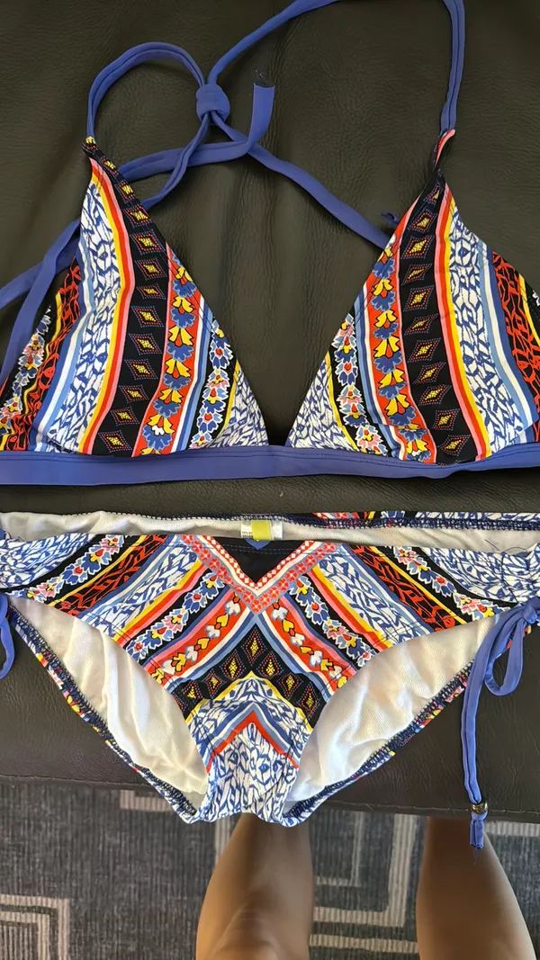 Gianni Bini Bikini set - Image 3