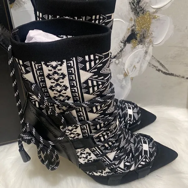 Stiletto Bootie Size 7.5 - Color- Black- White - Image 4