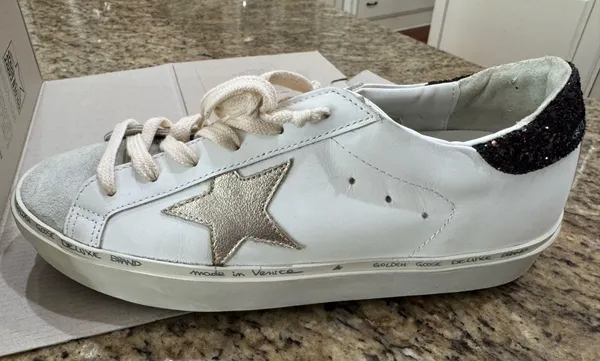 Brand new in box size 40 Golden Goose - Image 3