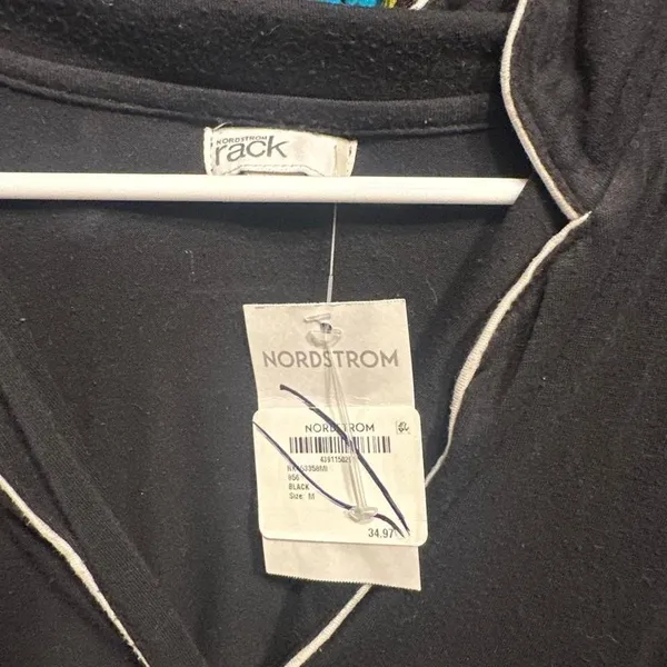 276. Nordstrom rack pj top - Image 2