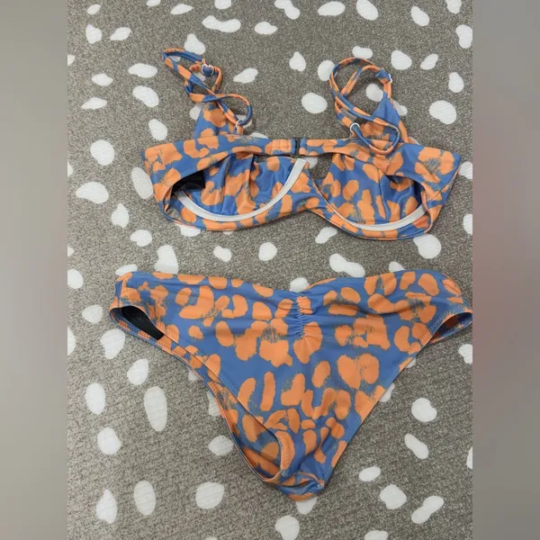 Blackbough Swim Bikini set Splash top bottoms cheeky baby blue willow moderate - Image 4