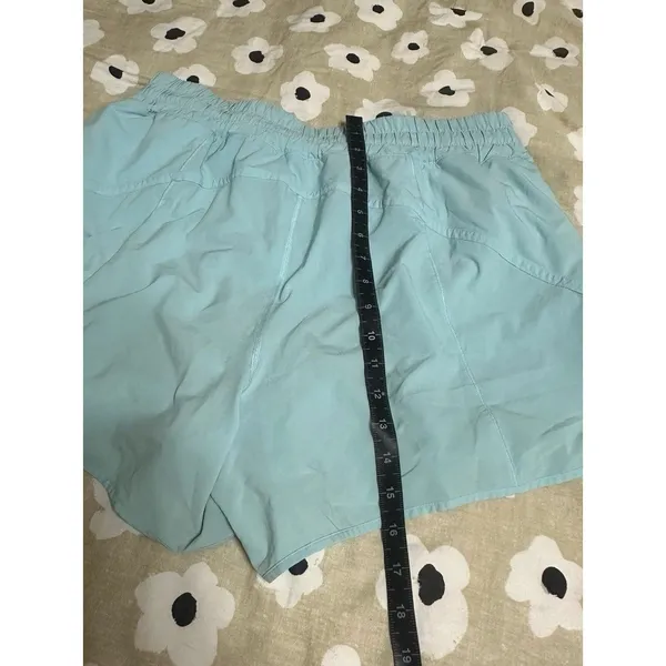 Lululemon blue shorts - Image 7