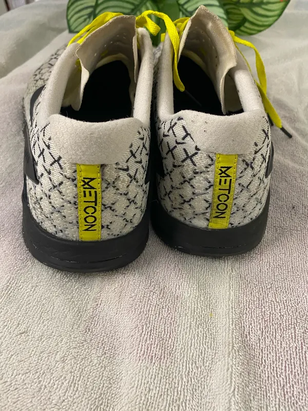 Nike Womens Metcon 4 Running Shoes Sneakers Size 11.5 - Image 3