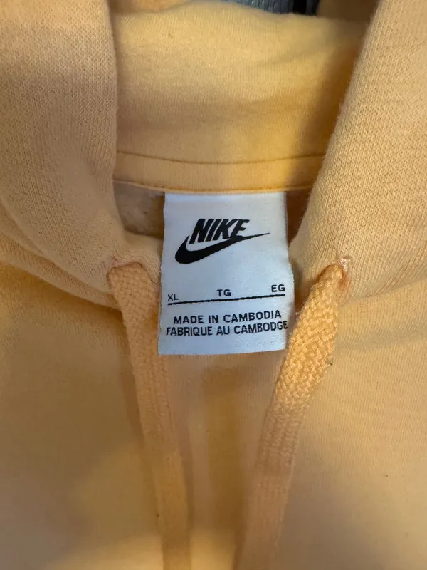 Nike Hoodie Sweatshirt - Image 3