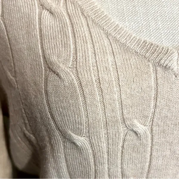 Women’s Beige Cable Knit V Neck Sweater, Preppy Classy, Size Medium - Image 3