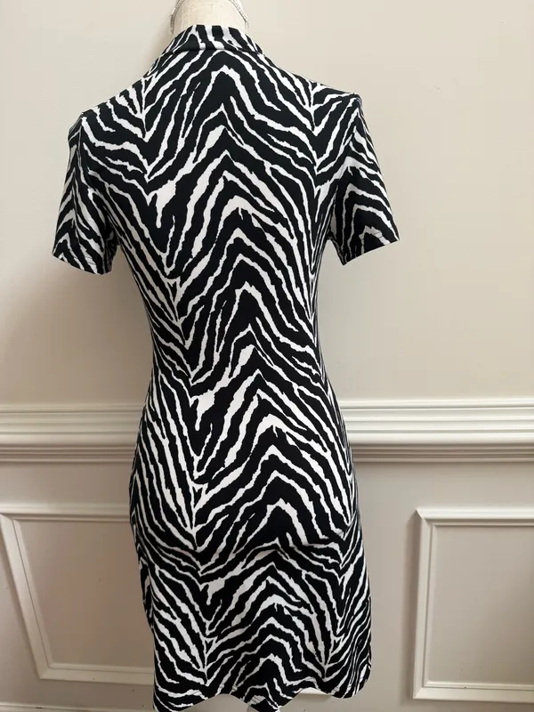 Zebra Pint Dress Multiple Size M - Image 6