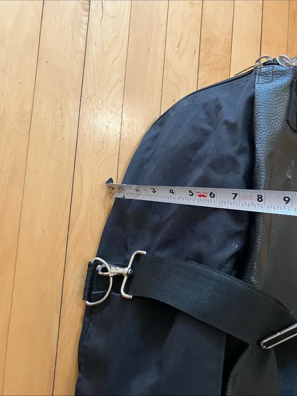 Softball Large Black Clip On Field Gear Duffle Bag 32 Inches Red 17 - Image 4