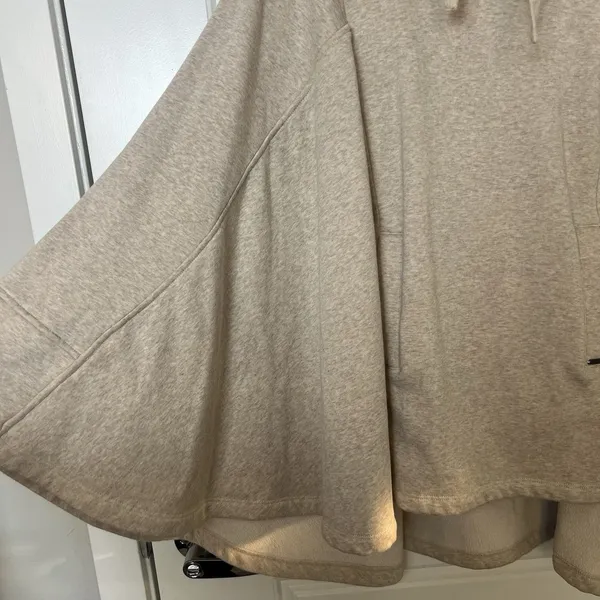 Ugg Australia Poncho Cape Sweater Fleece Heathered Beige Size XS / Small - Image 3