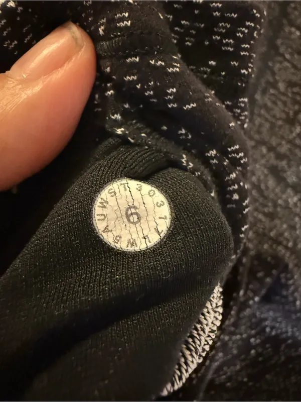 lululemon wunder under fleece heather gray leggings size 6 - Image 2