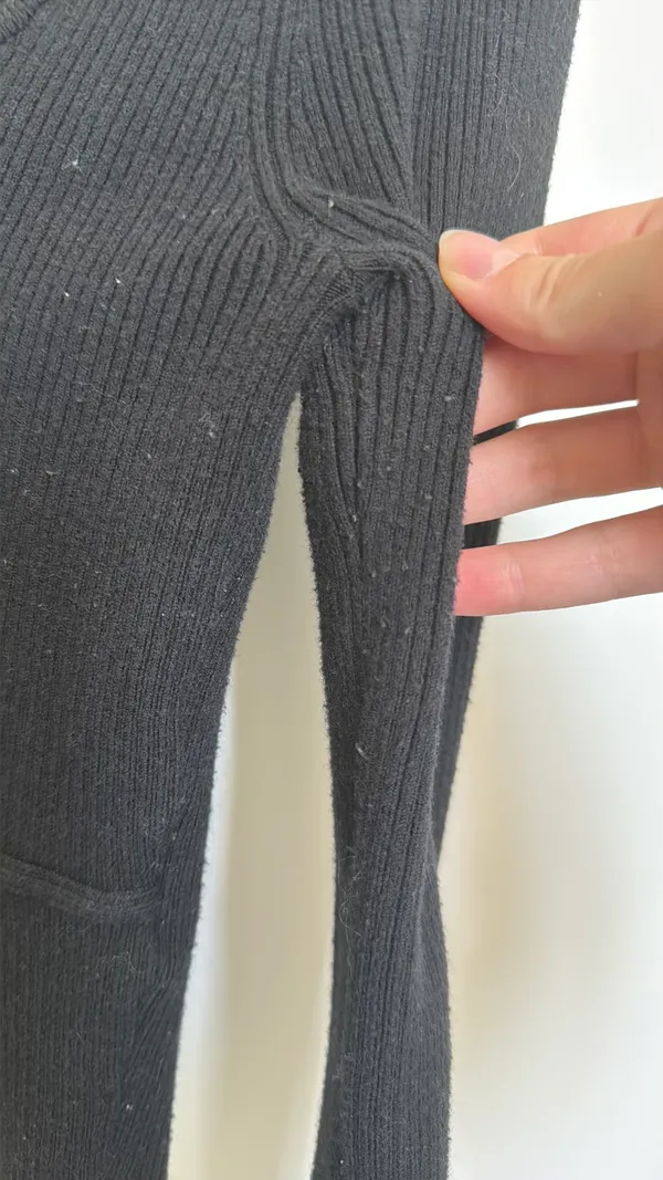 Abercrombie cropped sweater - Image 4