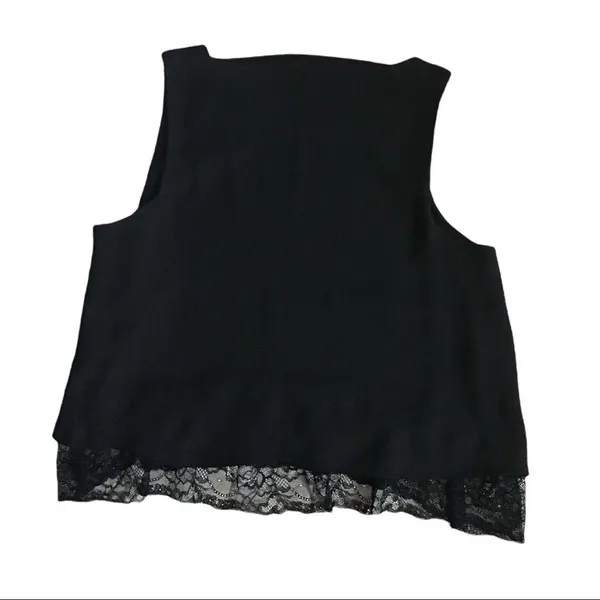 Embroidered Ruffles Blouse Size Xl. Reg $36 32” Chest 25” Length - Image 5