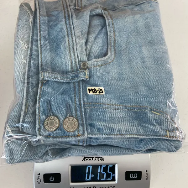 EUC American Eagle women’s light wash blue denim stretch skinny crop‎ jeans 6 - Image 7