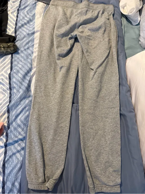 Old Navy Heather Gray Drawstring Sweatpants - Image 4
