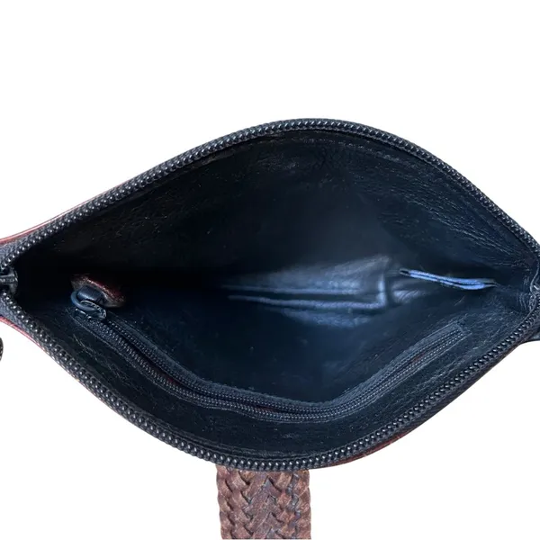 Brighton Vintage Crossbody Bag Black Leather Brown Croc Embossed Heart Accent - Image 12