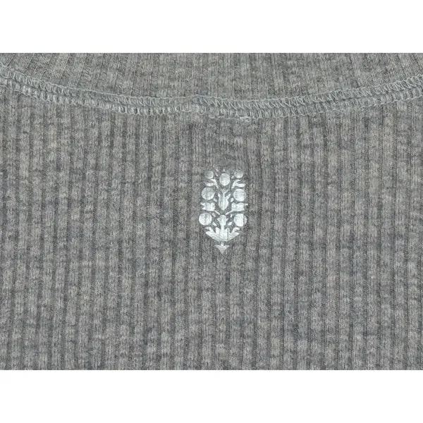 Free People Movement Ribbed Long Sleeve Fitted Top Thumbholes Gray Size L - Image 8