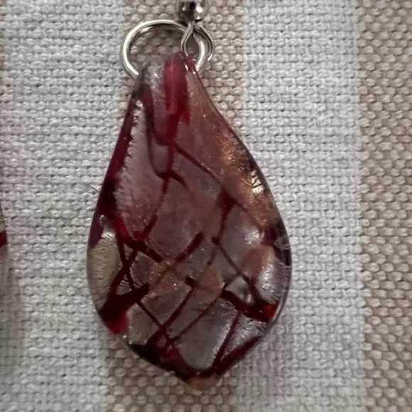 Glass‎ Red and Silver Dangly Earrings - Image 3