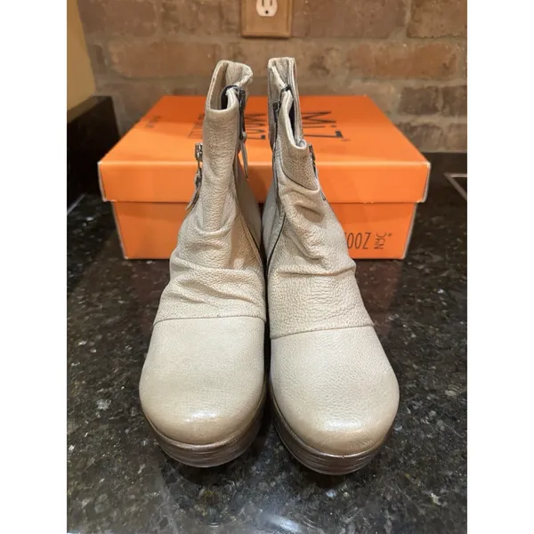 leather Miz Mooz Zuzu wedge booties People Size 36 US 5.5 - Image 4