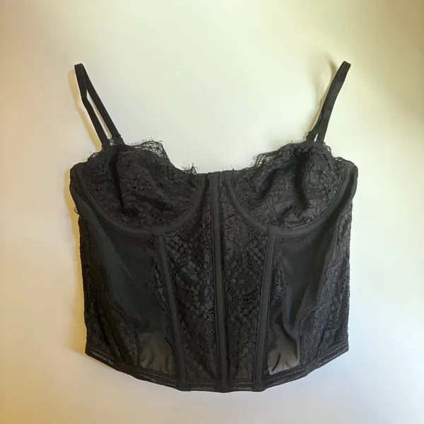 White Fox black corset top - Image 2