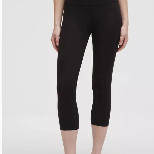Lululemon Athletica Black High Rise Leggings - Image 2