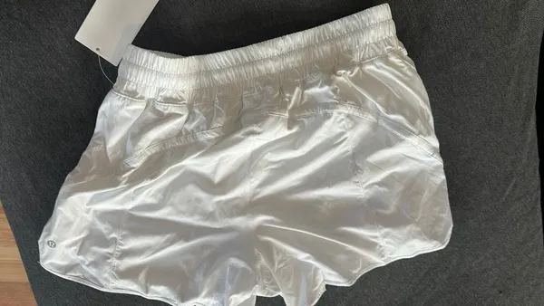 White Shorts Lululemon  - Image 2