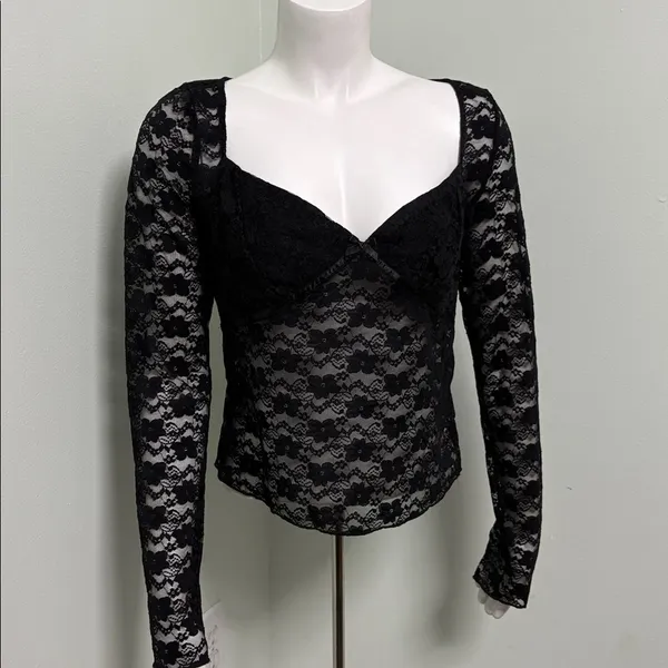 NWT Edikted Mykonos Sheer Black Lace Top size XL - Image 6