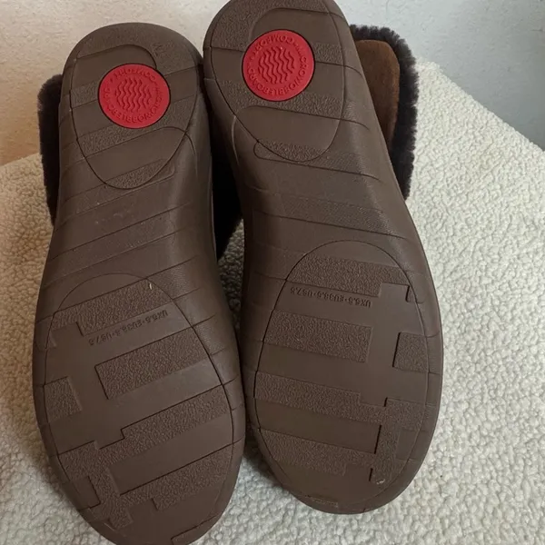 Women Fitflop Chestnut Winter Boots. Geat for Fall/Winter Season. Size 7.5 - Image 6