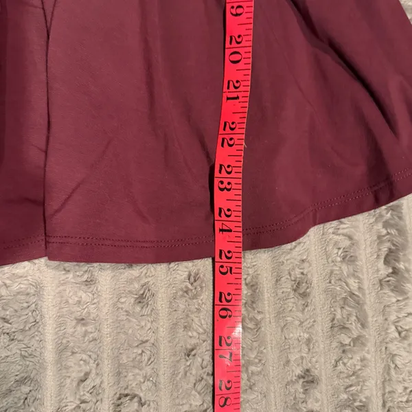 Victoria's Secret Burgundy V-Neck Peplum Top Gold Back Zip 3/4 Sleeve Small - Image 5