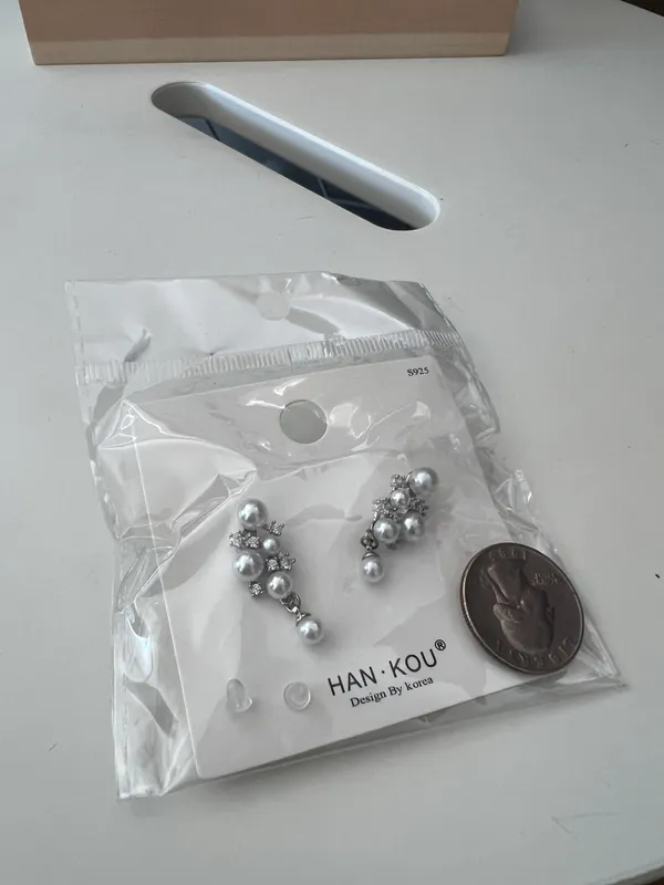 925 Silver Crystal Pearl Earrings - Image 4