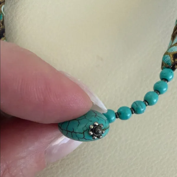 Turquoise Colored Bead Pendant Necklace - Women Jewelry - Image 7