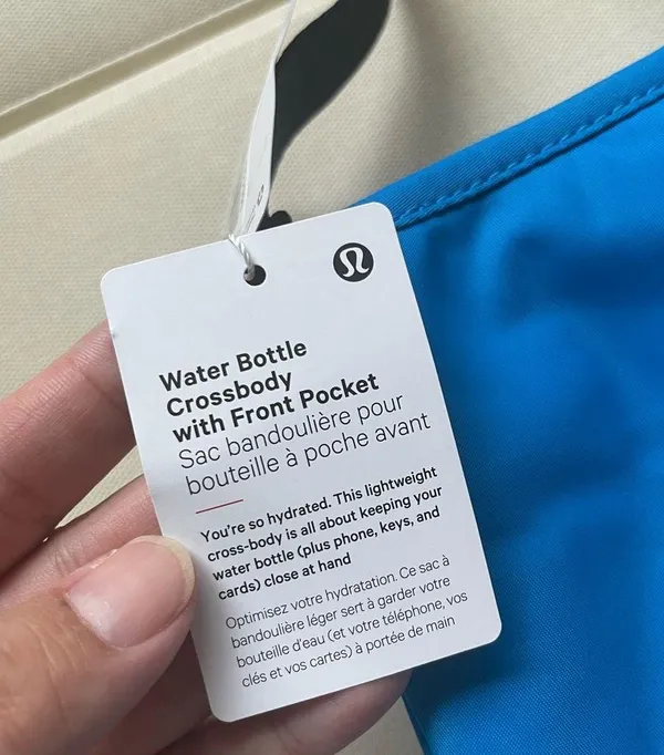 Lululemon Water Bottle Crossbody Bag with Front Pocket 2L - Poolside/Tru… - Image 7