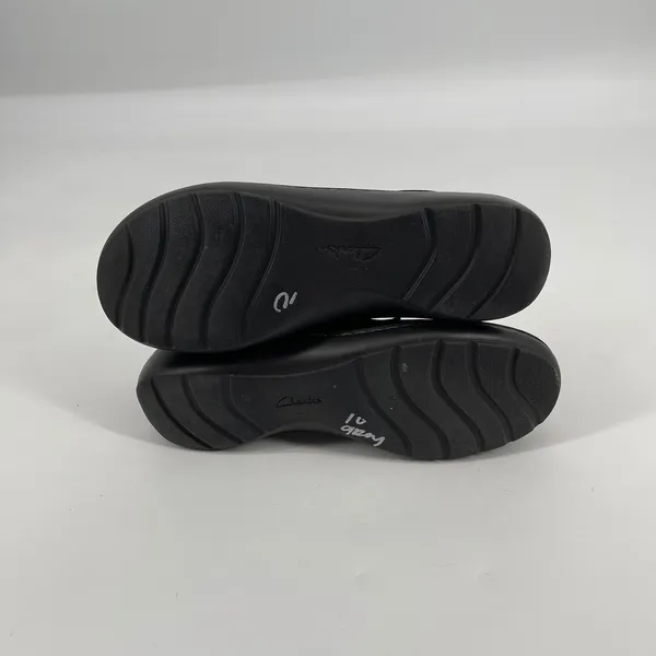 Clarks Womens Black Leather Side‎ Zip Comfort Slip On Shoes - Image 8