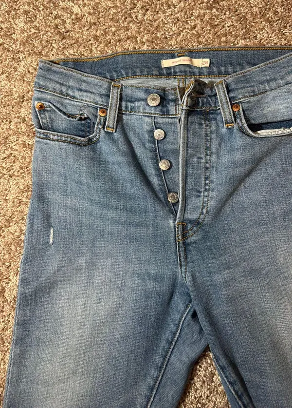 Levi’s Jeans - Image 2