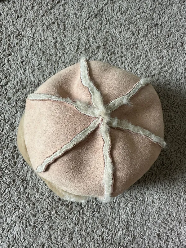 Boutique Beige Winter Hat - Image 2