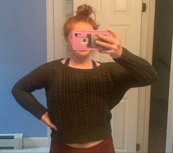 Green sweater - Image 2