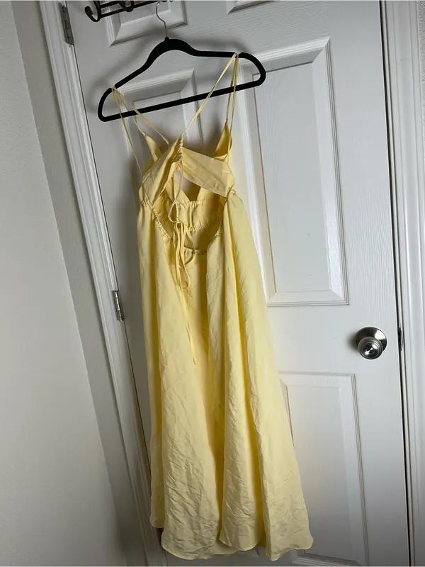 Zara Pastel Yellow Modal Blend Maxi Dress Open Tie Back Smocked Waist Medium - Image 7