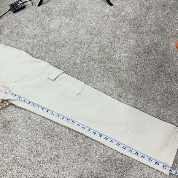 Aritzia Wilfred Modern Supply Twill Cargo Pants High Waisted in Gd Birch Size 0 - Image 17