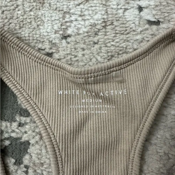 White Fox Active Tan Seamless Sports Bra Size Medium - Image 3