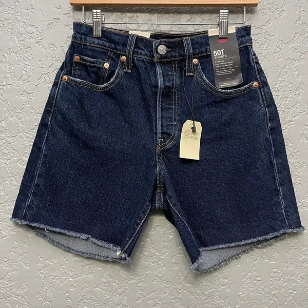 Levi's 501 Mid-Thigh Denim Shorts Size 25 - Image 3