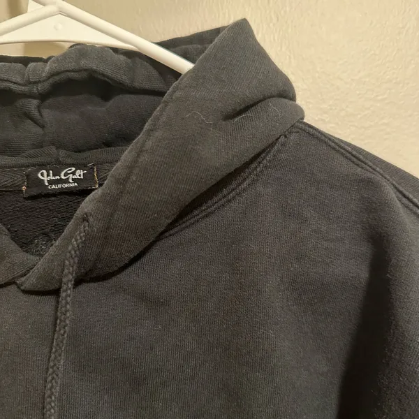 Brandy Melville Black Graphic Hoodie - Image 4