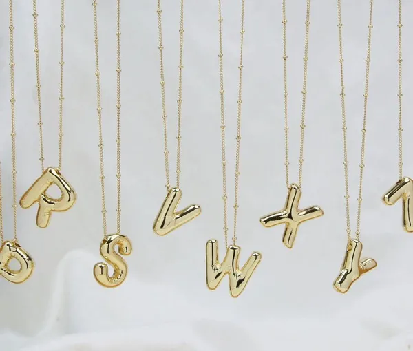 Elegant Gold 'M' Pendant Necklace - Image 2