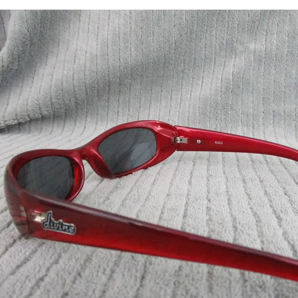 New Divine Eyewear Kali Red/Smoke Sunglasses Women's NWT - Image 6