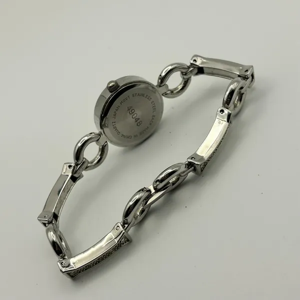 Rumours Silver Tone Stainless Steel Fashion Quartz Watch Working New Battery - Image 5