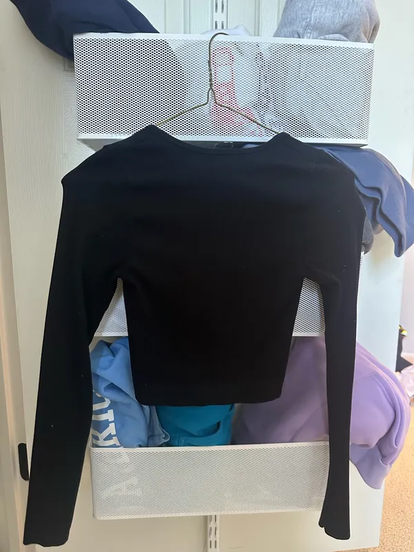 Urban Outfitters Long Sleeve Crop Top Henley Black - Image 2